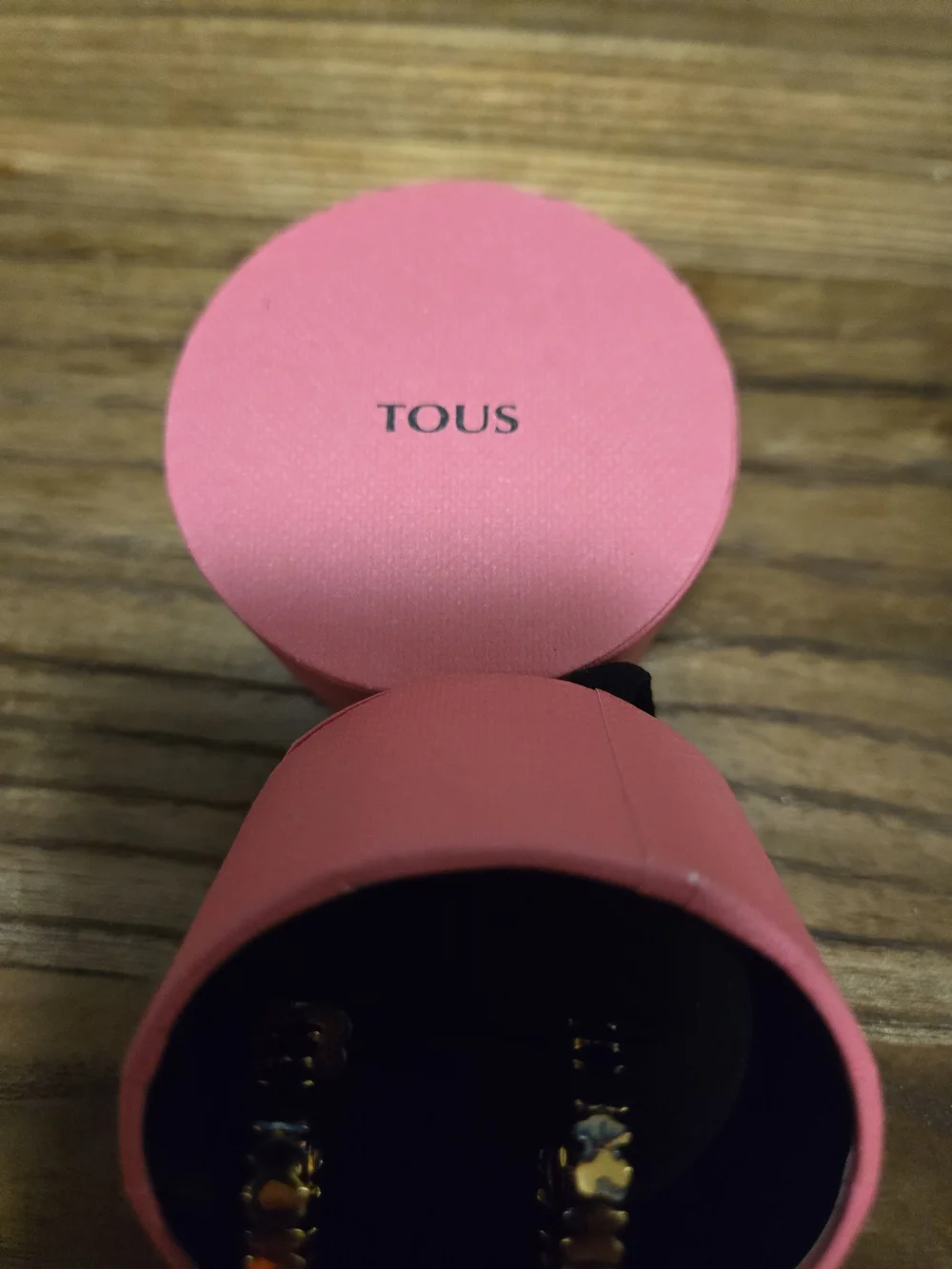 Tous gold tone
